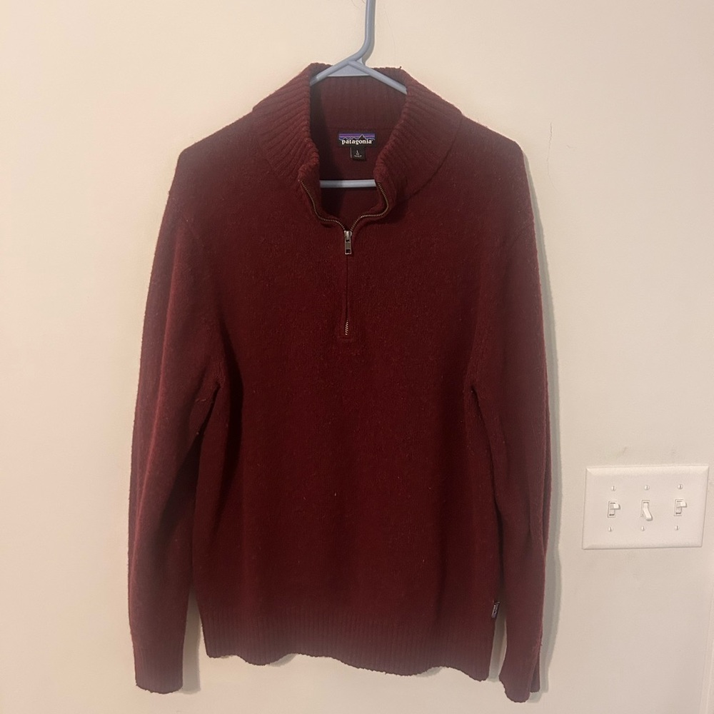 Patagonia Men's Maroon Zip-Up Sweater L